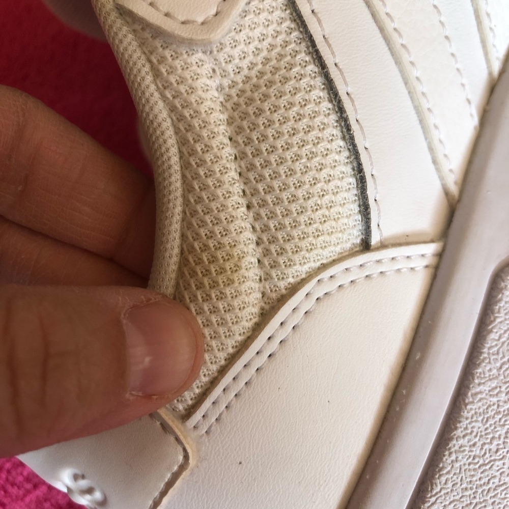Adidas - Picture 5 of 7